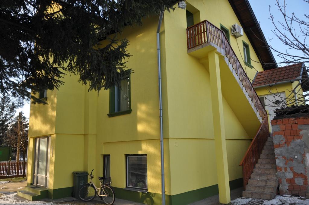 Sobe Tron Palic Hotel Exterior photo