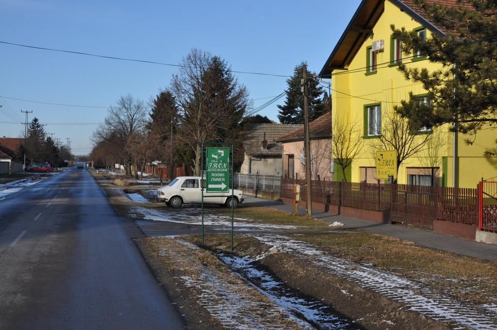 Sobe Tron Palic Hotel Exterior photo